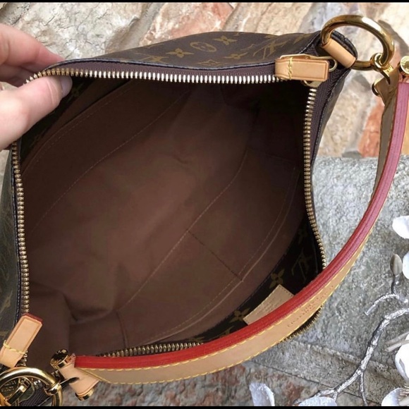 SOLD__💯Auth LV Sully PM Handbag - Picture 4 of 7